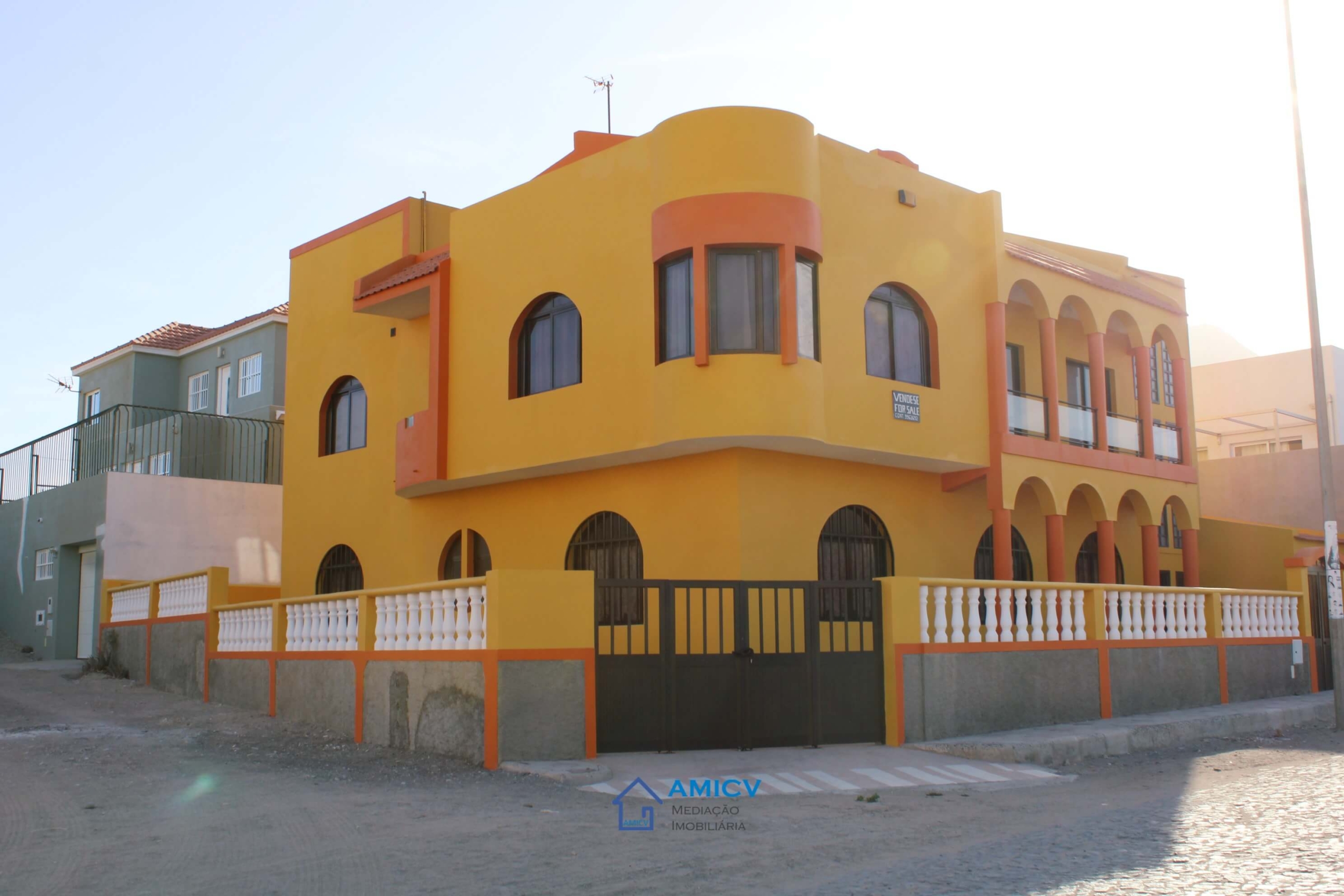 MORADIA AMARELA T10 LAZARETO