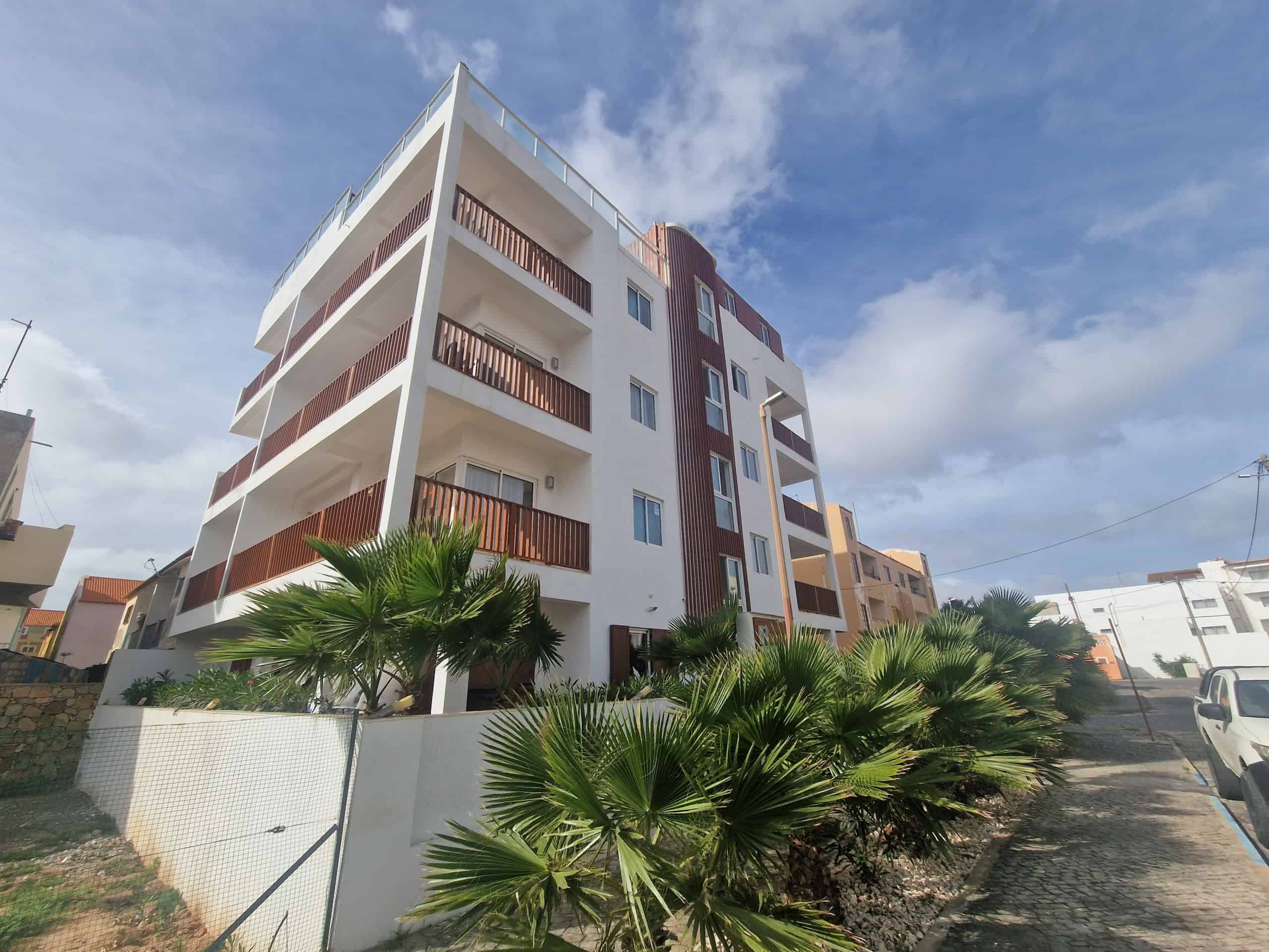 NEW 1 Bed-Apartment with Wrap-Around Balcony – Santa Maria