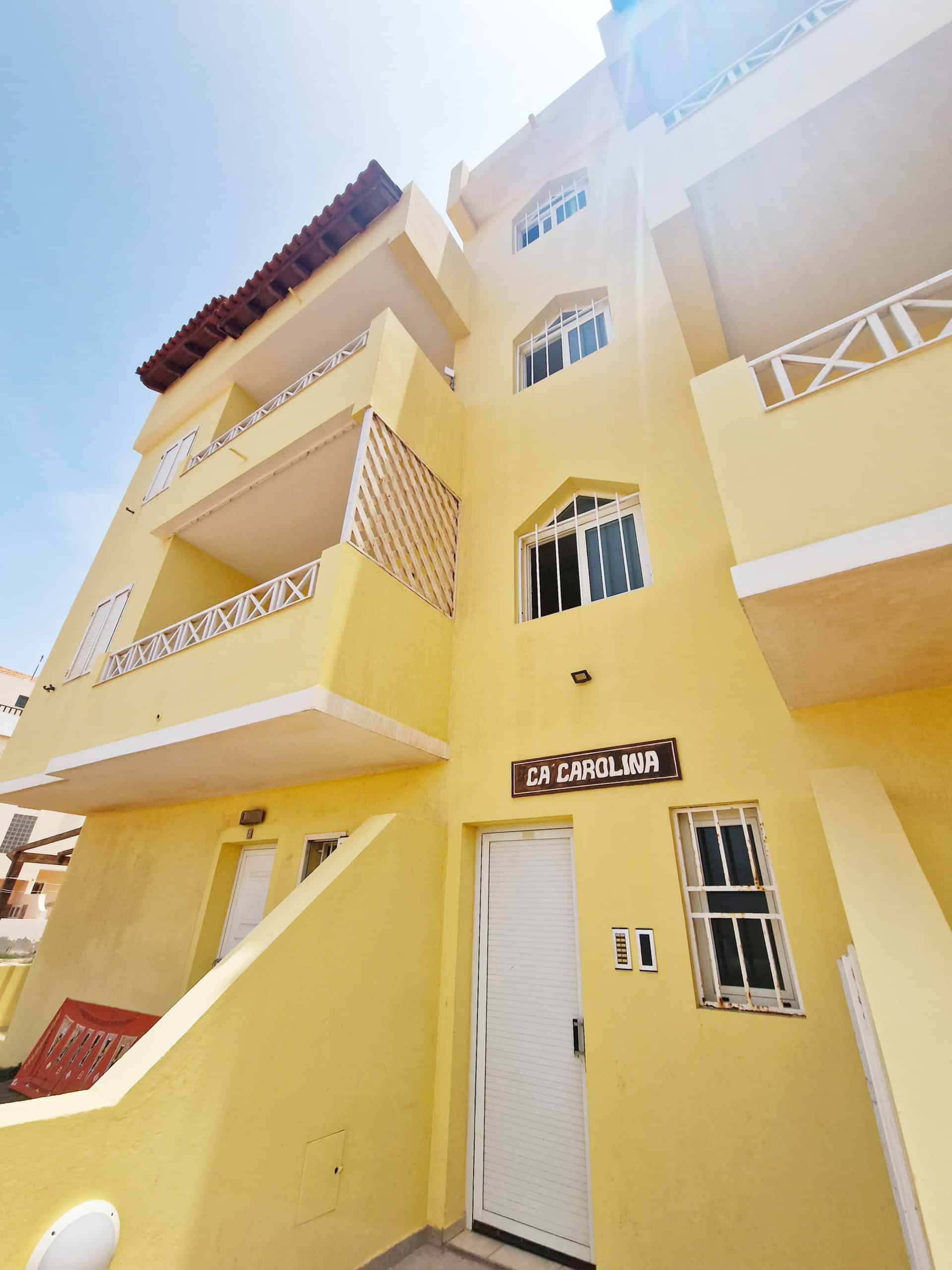 Refurbished Two-Bedroom Apartment: Santa Maria
