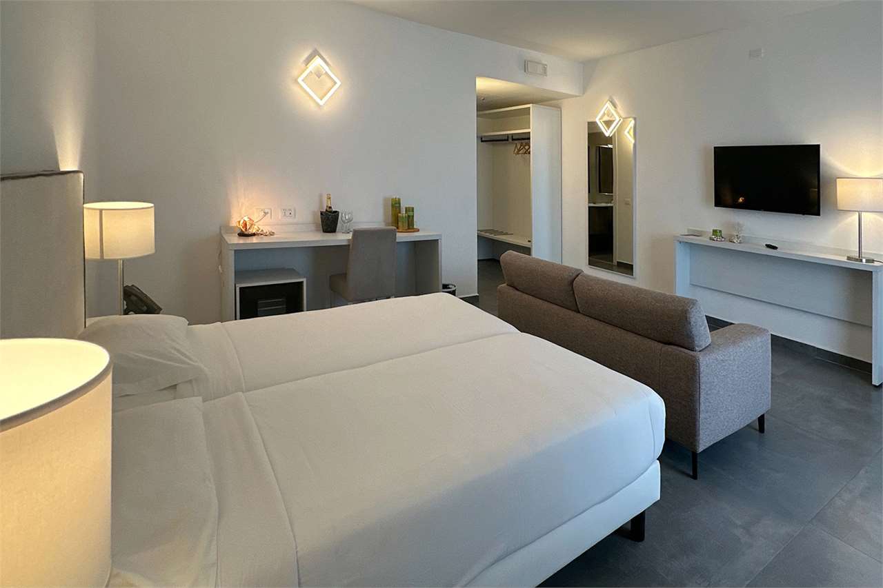 Suite with terrace in Condo Hotel formula