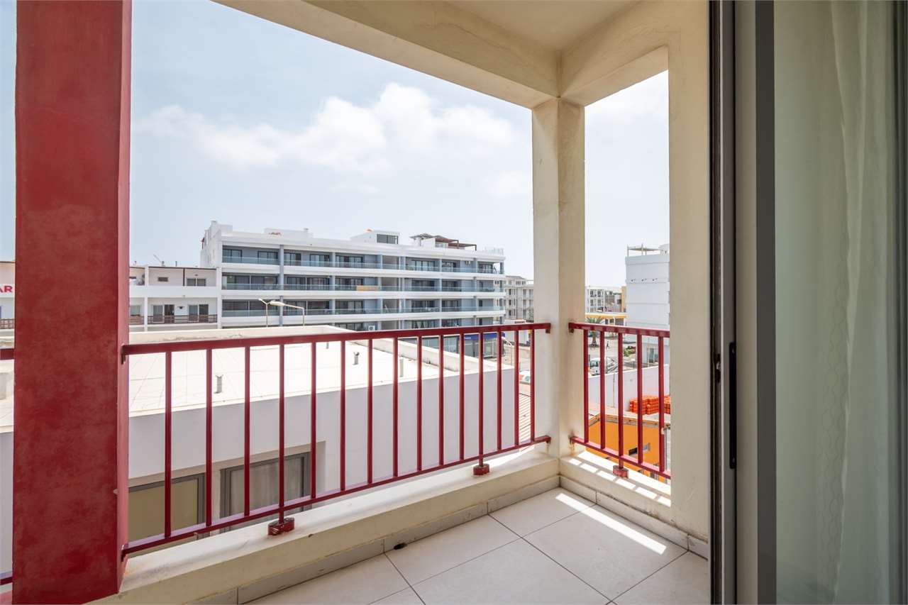 2-bedroom apartment in Condominio Corallo